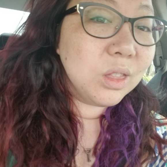 Meet your Posher, Brittany - Picture 4 of 4